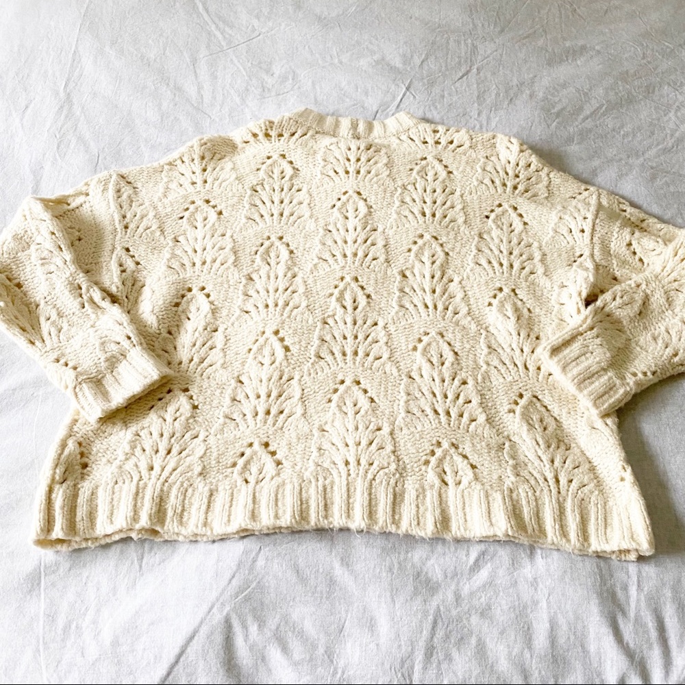 AERIE Crew Neck Sweater Cream Medium NEW NWOT - Picture 8 of 8
